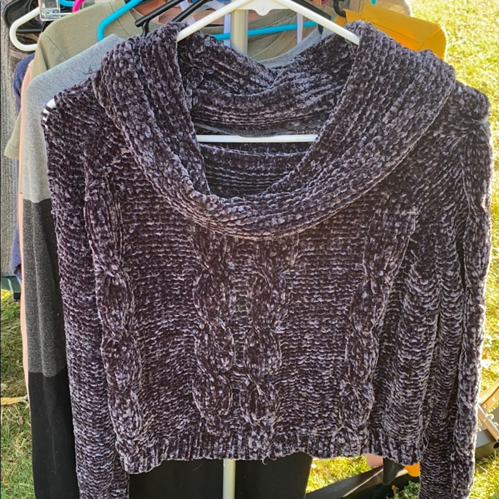 Gray sweater